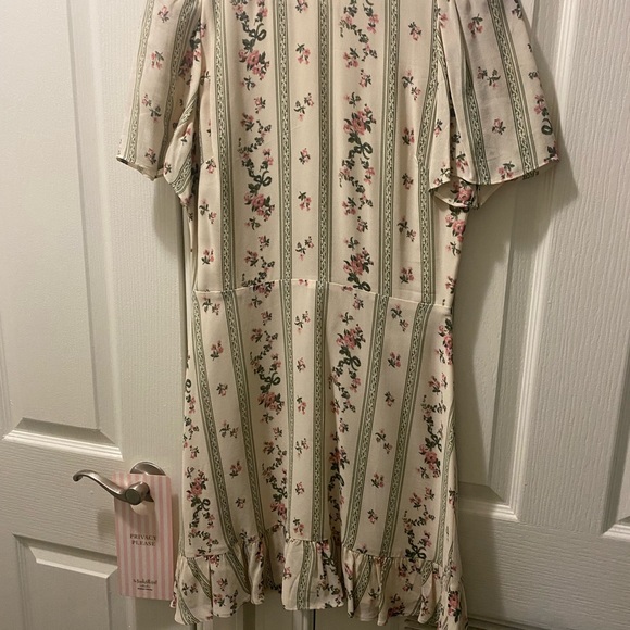 Reformation Beesley Dress - Picture 2 of 2